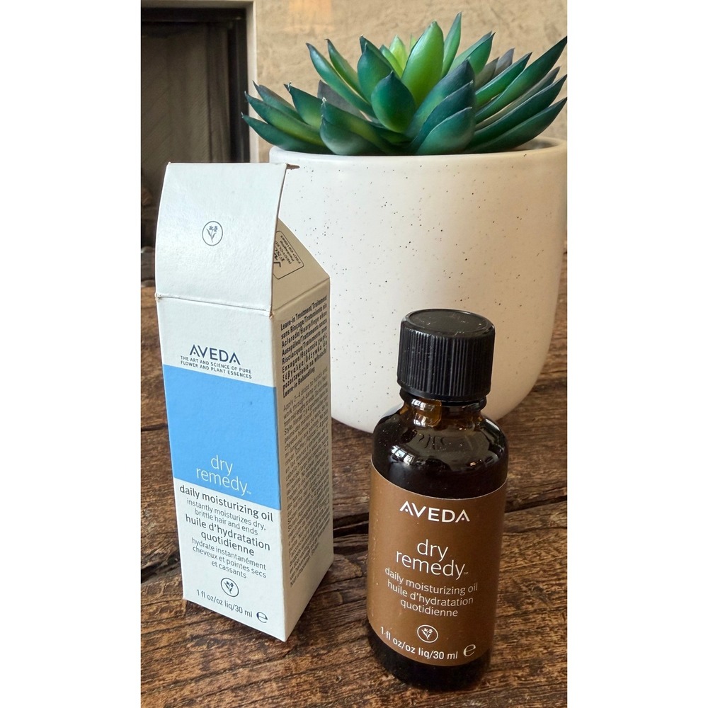 NIB AVEDA Dry Remedy Daily Moisturizing Oil Treatment Hair Natural Women 1 fl oz - Picture 2 of 4